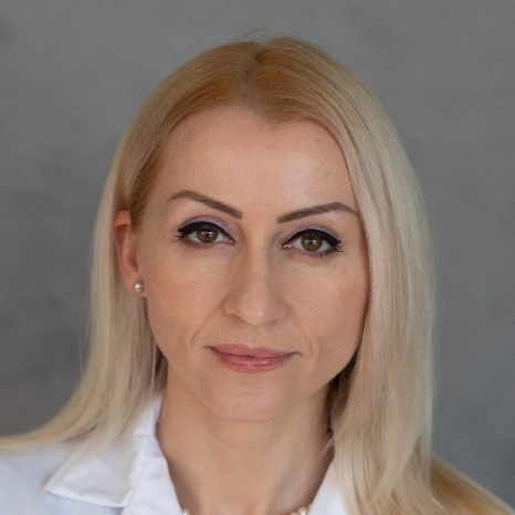 Photo of Dr. Behnghiac